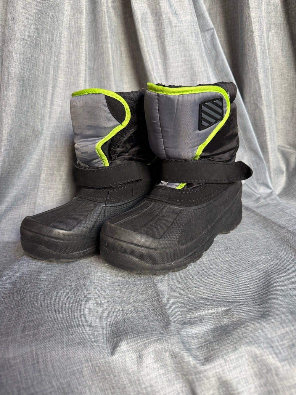 Kids insulated waterproof winter snow boots, Youth Size 3 (EU 35)